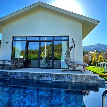 Honeymoon In Gocek ギョジェク